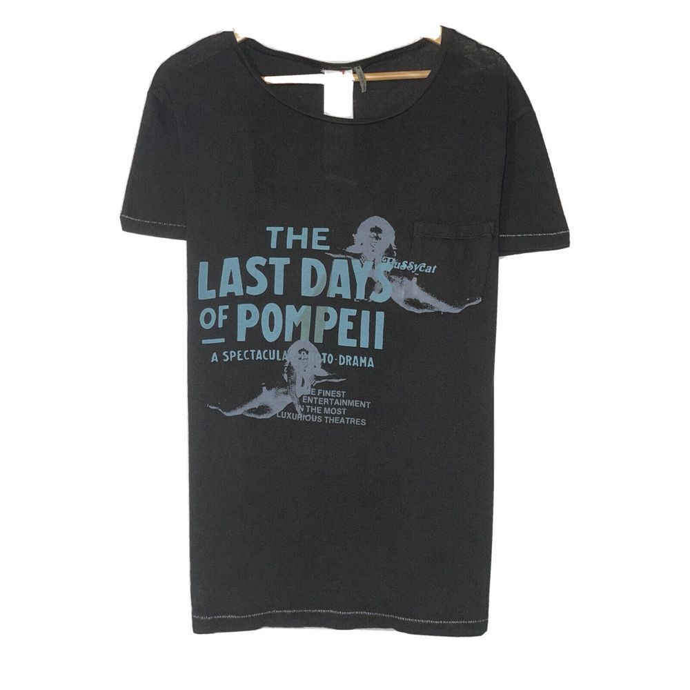 EVER Men's Size Large The Last Days‎ of Pompeii Dark Gray T-Shirt Portugal euc